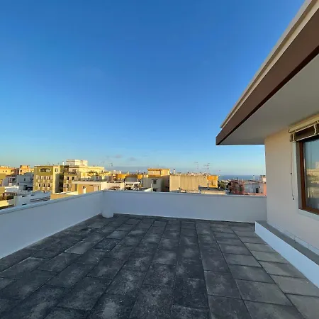 Apartment Attico Amaranto *